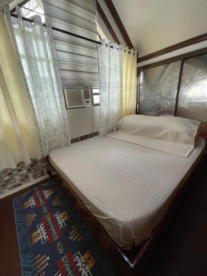 Vila Resthouse Fully Airconditioned W/ Private Parking Tuguegarao City Exteriér fotografie